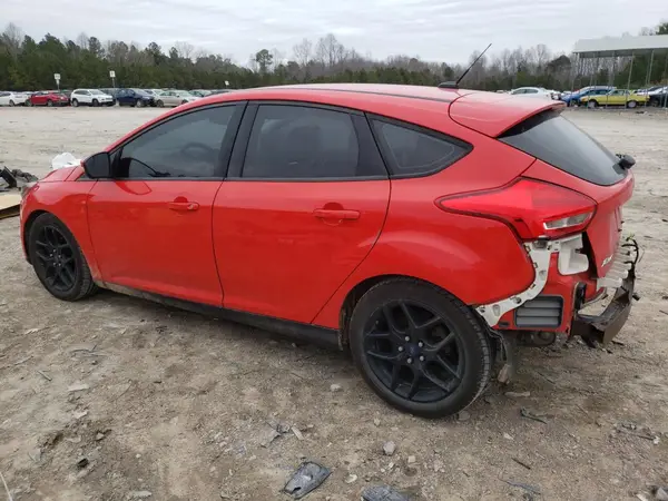 1FADP3K21GL311609 2016 FORD FOCUS - Image 2