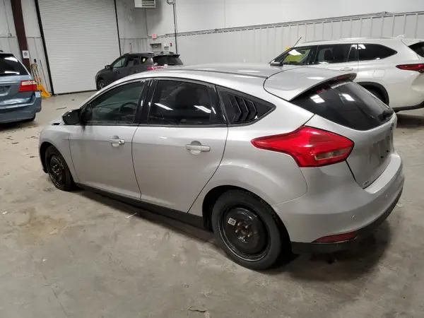 1FADP3K21GL316129 2016 FORD FOCUS - Image 2