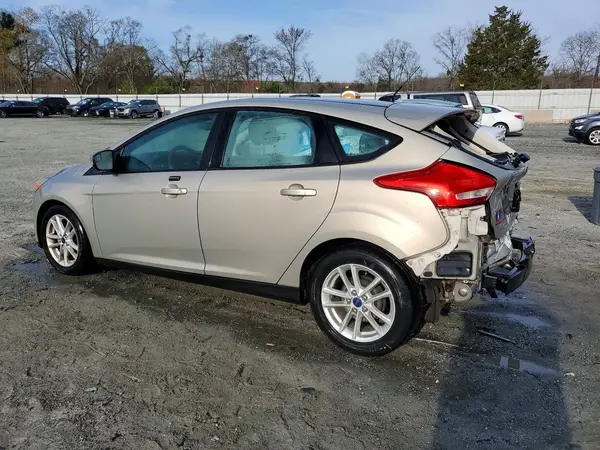 1FADP3K21GL320567 2016 FORD FOCUS - Image 2