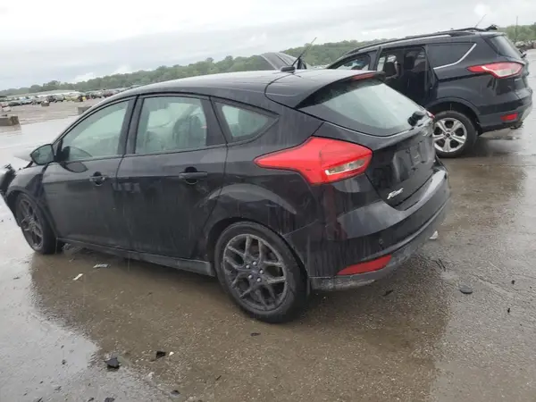 1FADP3K21GL326059 2016 FORD FOCUS - Image 2