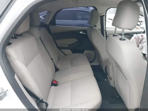 1FADP3K21GL329141 2016 FORD FOCUS - Image 8