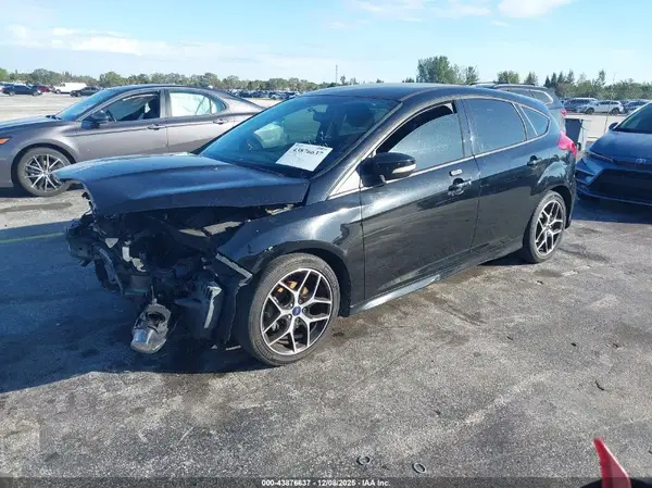 1FADP3K21GL335411 2016 FORD FOCUS - Image 2