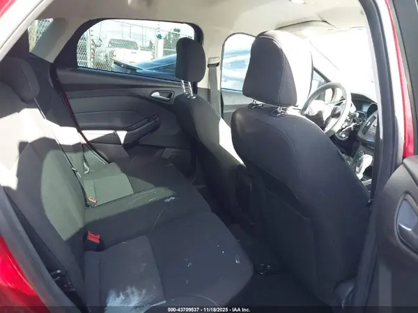 1FADP3K21GL337384 2016 FORD FOCUS - Image 8