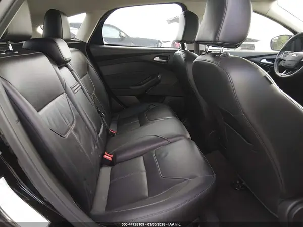 1FADP3K21GL339927 2016 FORD FOCUS - Image 8