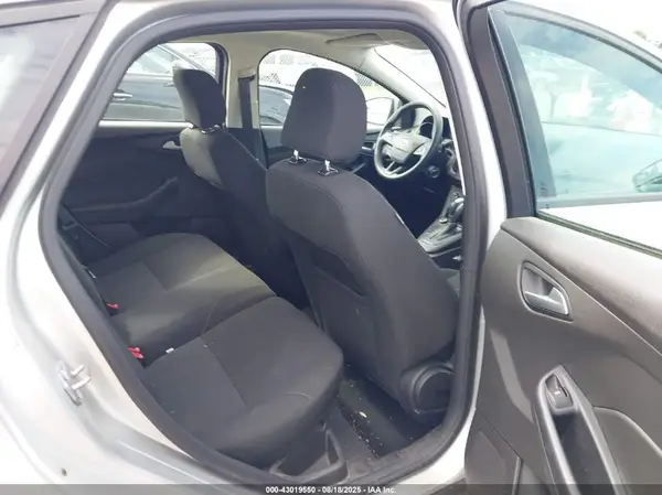 1FADP3K21GL350569 2016 FORD FOCUS - Image 8