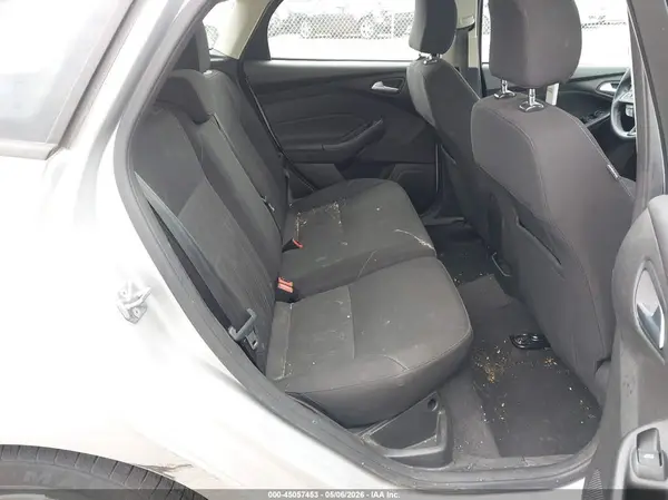 1FADP3K21GL352239 2016 FORD FOCUS - Image 8
