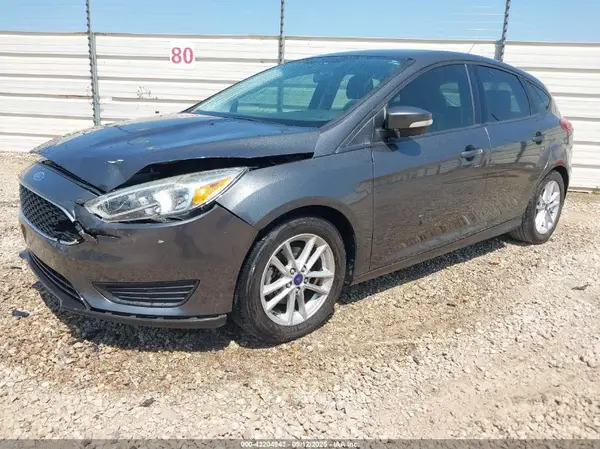 1FADP3K21GL356369 2016 FORD FOCUS - Image 2