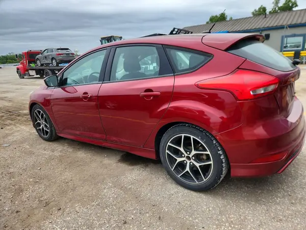 1FADP3K21GL362270 2016 FORD FOCUS - Image 2