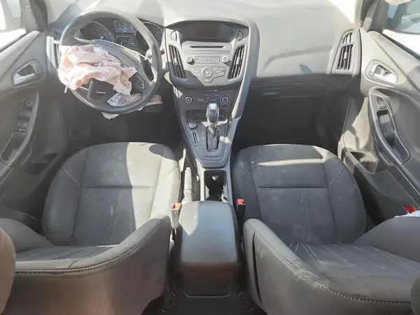 1FADP3K21GL368621 2016 FORD FOCUS - Image 8