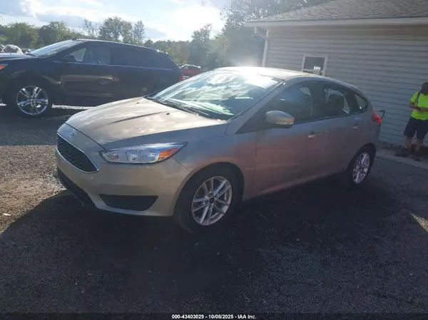 1FADP3K21GL371342 2016 FORD FOCUS - Image 2