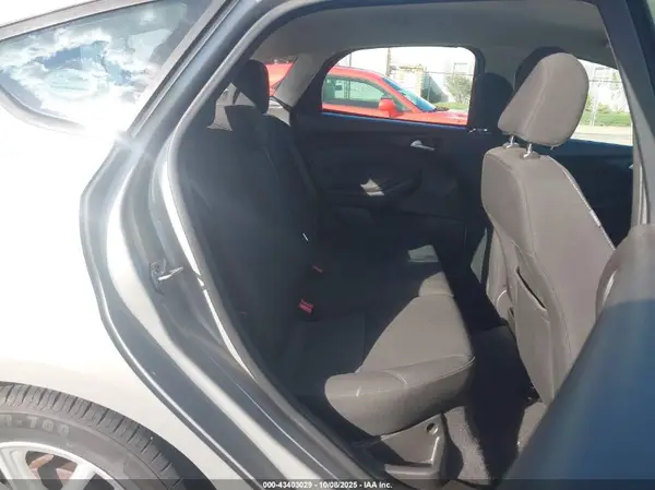 1FADP3K21GL371342 2016 FORD FOCUS - Image 8