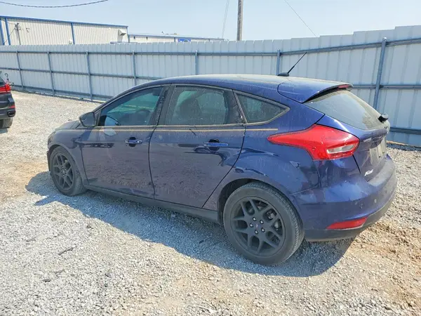 1FADP3K21GL379277 2016 FORD FOCUS - Image 2