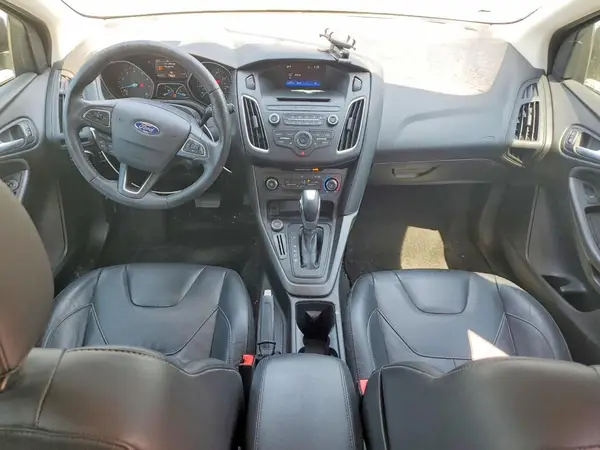 1FADP3K21GL379277 2016 FORD FOCUS - Image 8