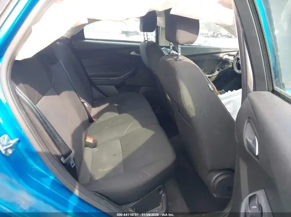 1FADP3K21GL381563 2016 FORD FOCUS - Image 8