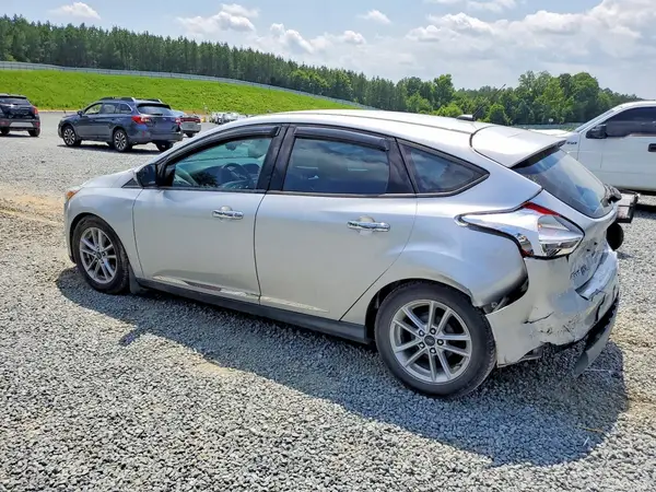 1FADP3K21GL385323 2016 FORD FOCUS - Image 2