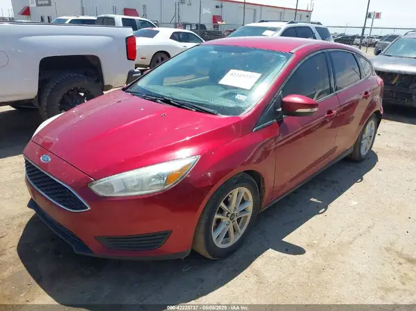 1FADP3K21GL387301 2016 FORD FOCUS - Image 2
