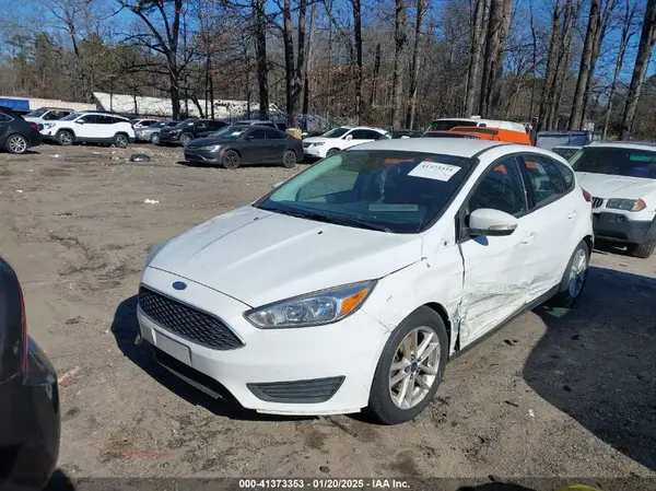 1FADP3K21GL393180 2016 FORD FOCUS - Image 2