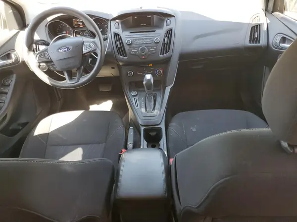 1FADP3K21GL399805 2016 FORD FOCUS - Image 8