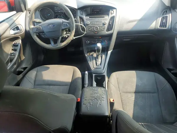 1FADP3K21GL401665 2016 FORD FOCUS - Image 8