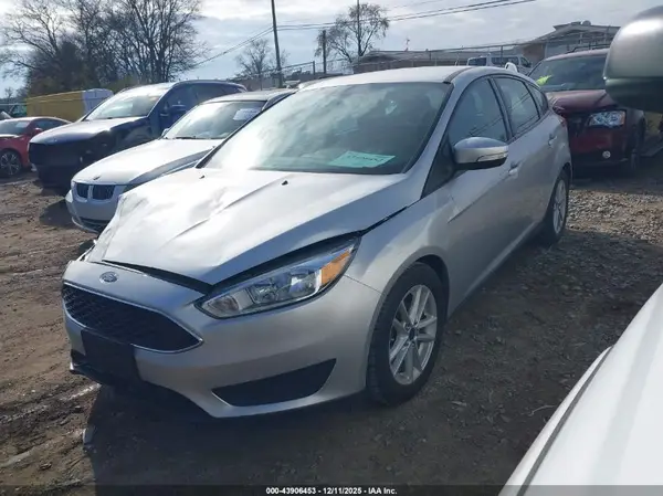 1FADP3K21GL401956 2016 FORD FOCUS - Image 2