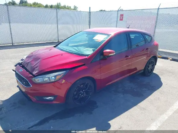 1FADP3K21GL403898 2016 FORD FOCUS - Image 2