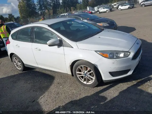 1FADP3K21HL211477 2017 FORD FOCUS - Image 1