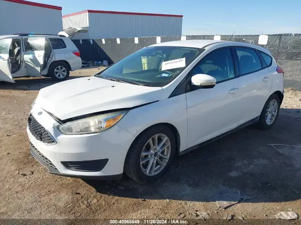 1FADP3K21HL216579 2017 FORD FOCUS - Image 2