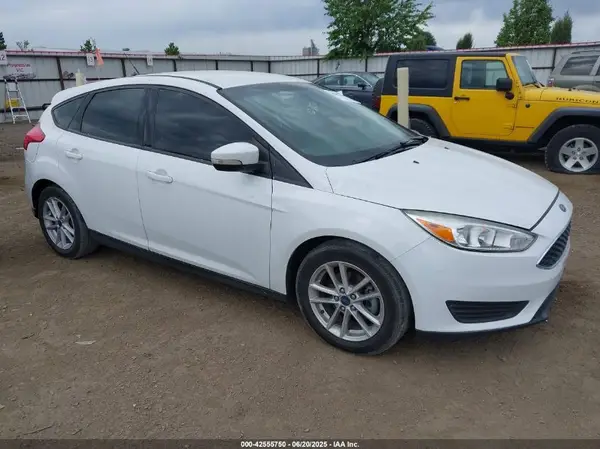 1FADP3K21HL217375 2017 FORD FOCUS - Image 1