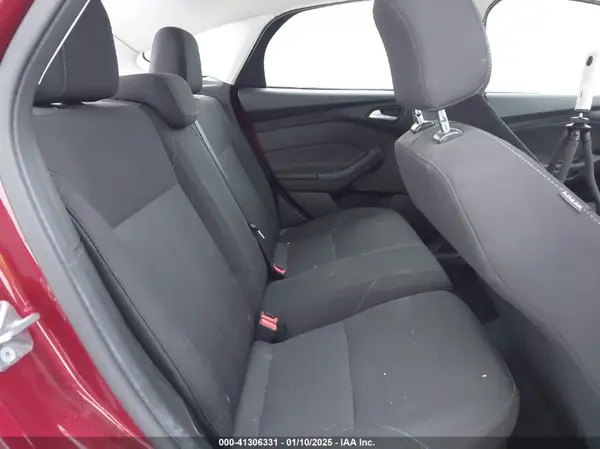 1FADP3K21HL230367 2017 FORD FOCUS - Image 8