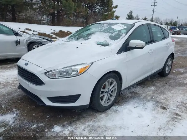 1FADP3K21HL259450 2017 FORD FOCUS - Image 2