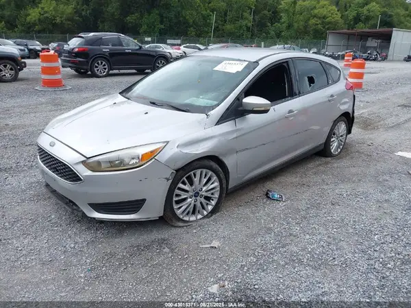1FADP3K21HL264079 2017 FORD FOCUS - Image 2