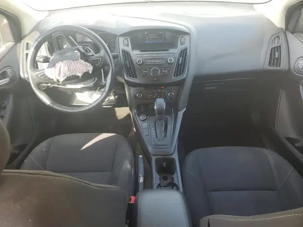 1FADP3K21HL275650 2017 FORD FOCUS - Image 8