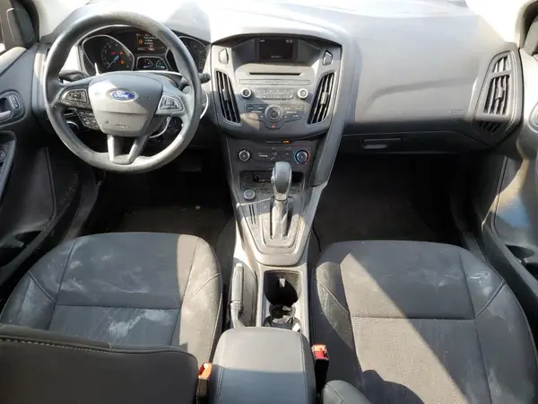 1FADP3K21HL286549 2017 FORD FOCUS - Image 8