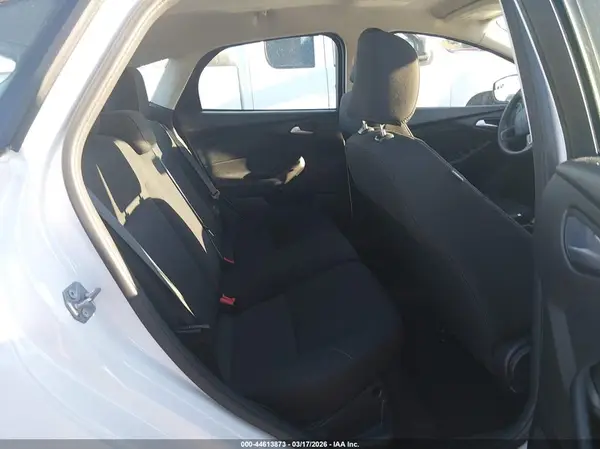 1FADP3K21HL286681 2017 FORD FOCUS - Image 8