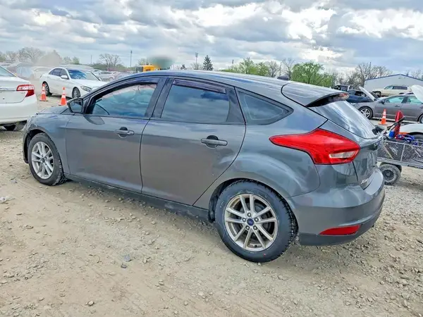 1FADP3K21HL324748 2017 FORD FOCUS - Image 2