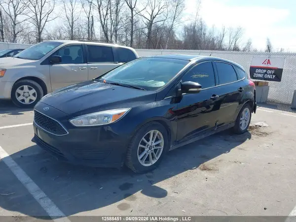 1FADP3K21HL326287 2017 FORD FOCUS - Image 2