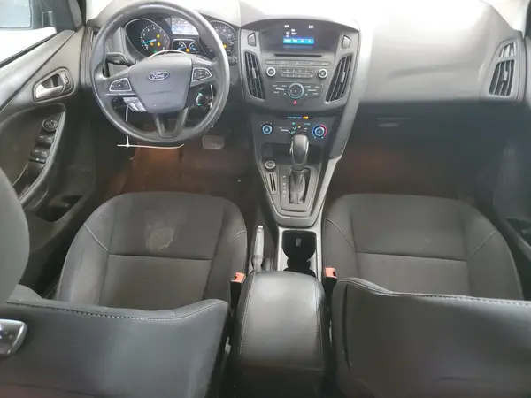 1FADP3K21HL327035 2017 FORD FOCUS - Image 8