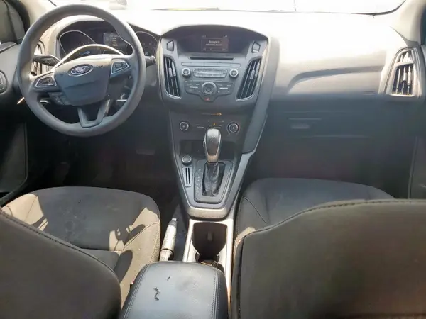 1FADP3K21HL328458 2017 FORD FOCUS - Image 8