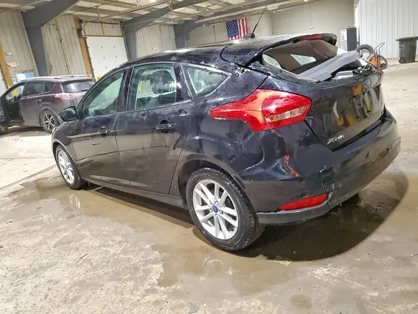 1FADP3K21HL338598 2017 FORD FOCUS - Image 2