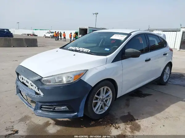 1FADP3K21HL347348 2017 FORD FOCUS - Image 2