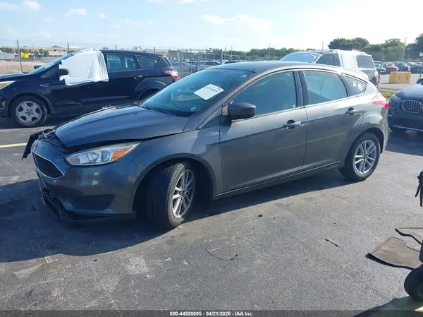 1FADP3K21JL201974 2018 FORD FOCUS - Image 2