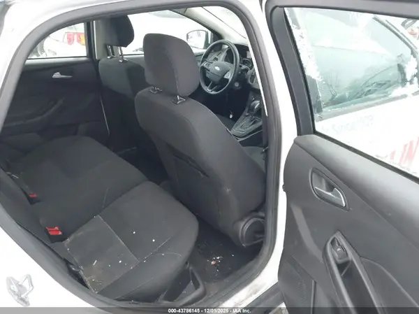 1FADP3K21JL203644 2018 FORD FOCUS - Image 8