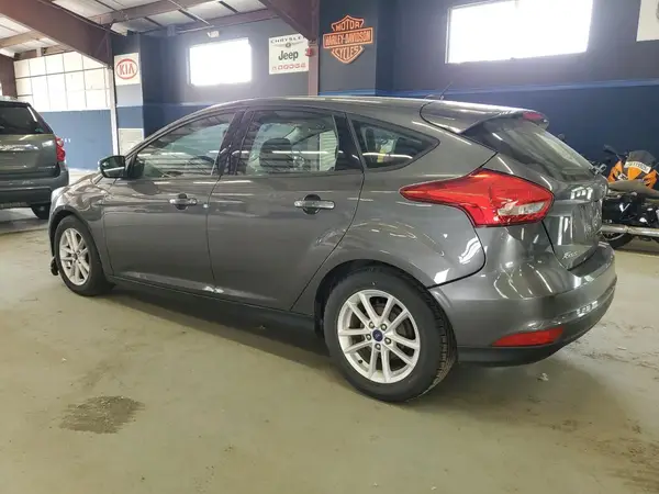 1FADP3K21JL208102 2018 FORD FOCUS - Image 2