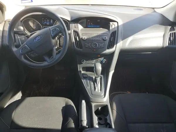 1FADP3K21JL229421 2018 FORD FOCUS - Image 8