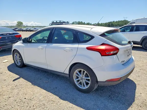 1FADP3K21JL230567 2018 FORD FOCUS - Image 2