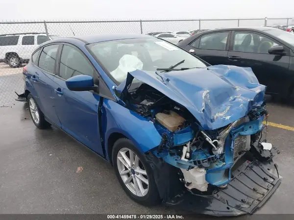 1FADP3K21JL231797 2018 FORD FOCUS - Image 1