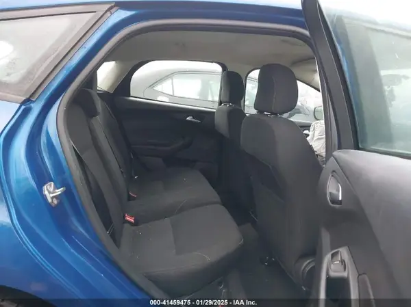 1FADP3K21JL231797 2018 FORD FOCUS - Image 8