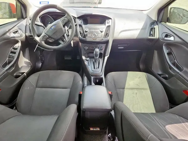1FADP3K21JL235736 2018 FORD FOCUS - Image 8