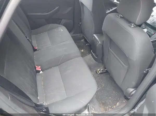 1FADP3K21JL238913 2018 FORD FOCUS - Image 8