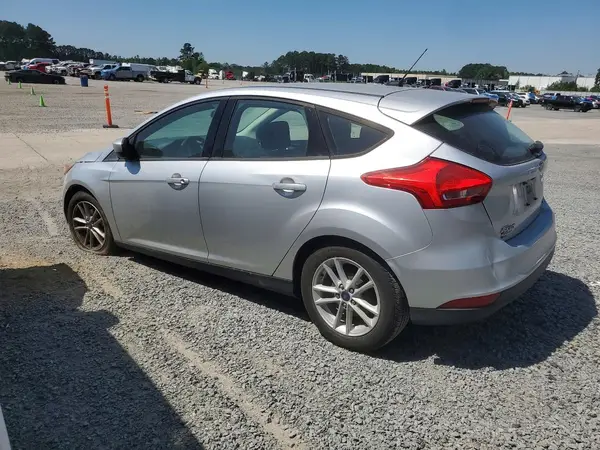 1FADP3K21JL255775 2018 FORD FOCUS - Image 2